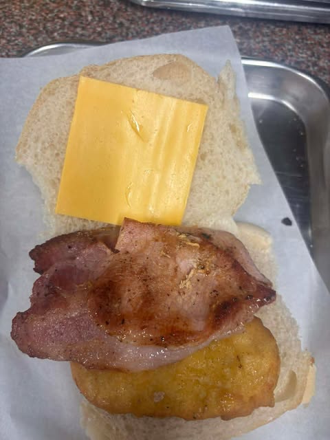 Bacon chicken CheeseBurger