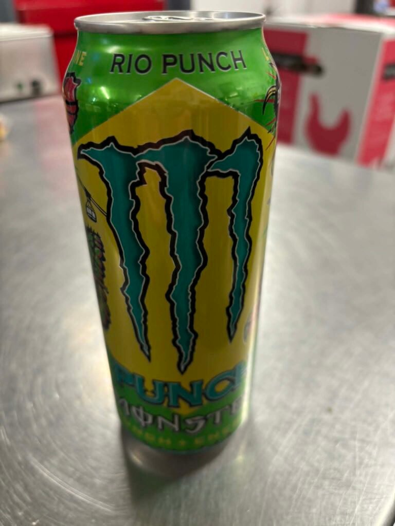 MONSTER RIO PUNCH